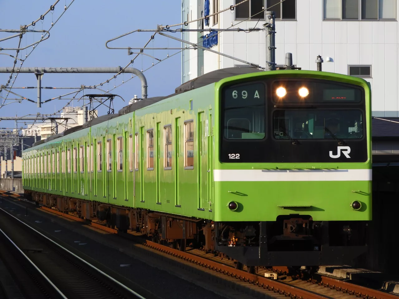 Series 201 at Kizuri-kamikita.jpg