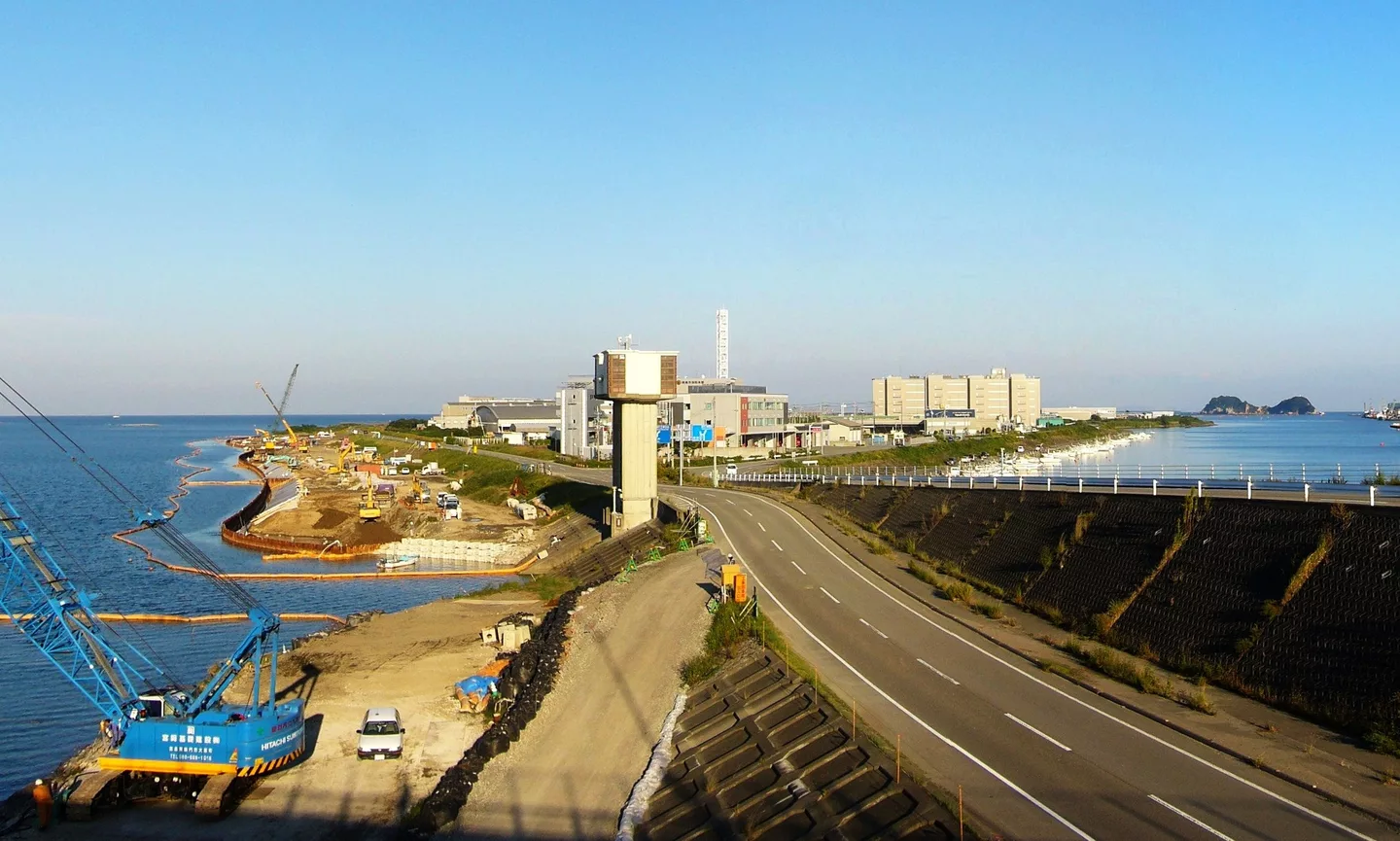 辰巳工業団地 - panoramio.jpg