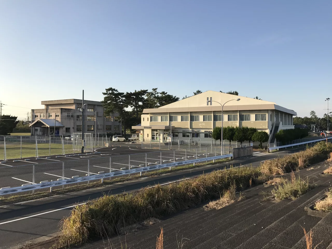 View of Chikujo Town Martial Arena and Chikujo Town Shiida Gymnasium.jpg