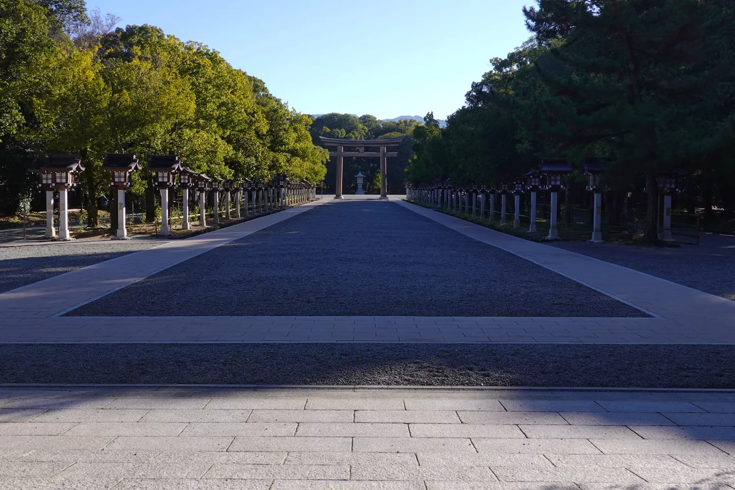 251206 Kashihara Shrine Kashihara Nara pref Japan03s3.jpg