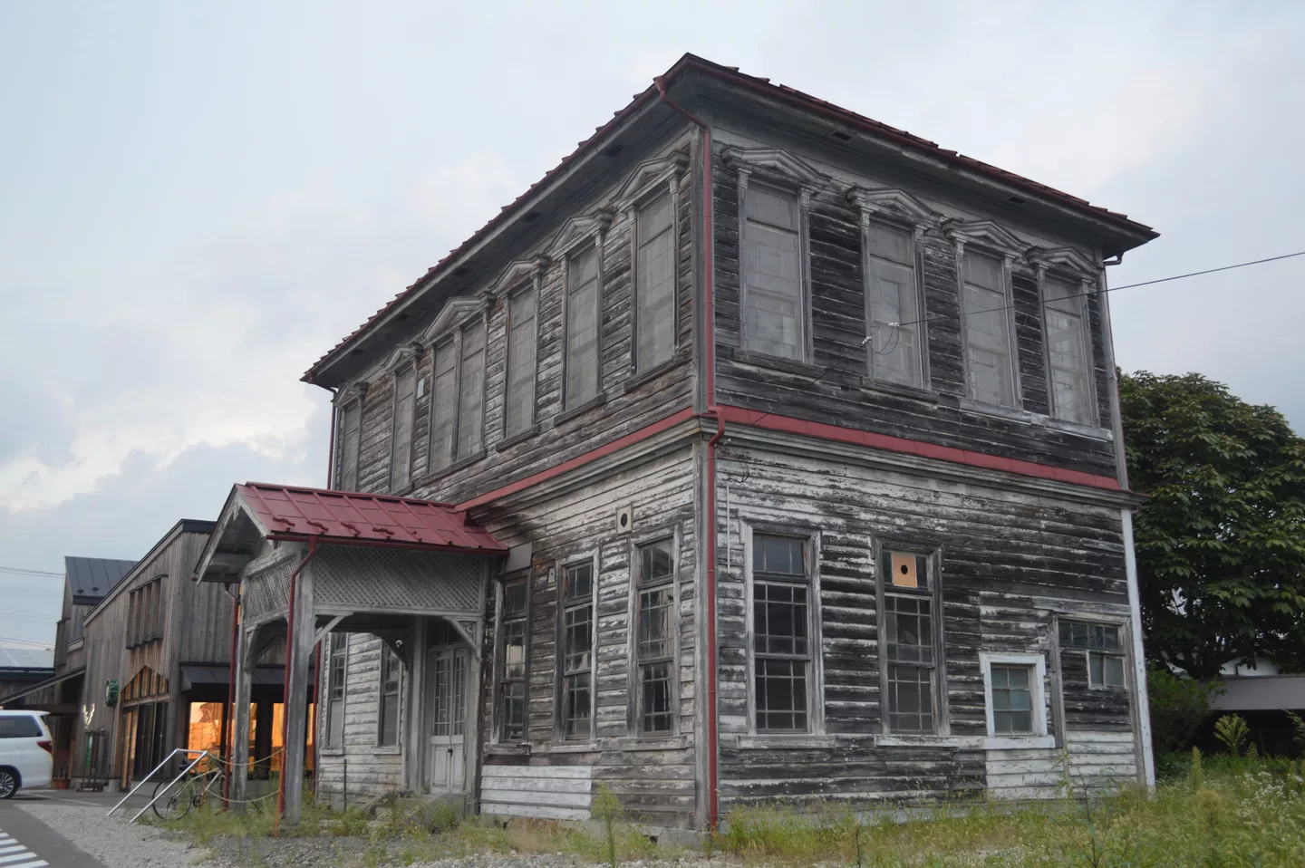 Former Shiwa County Hall ac (4).jpg