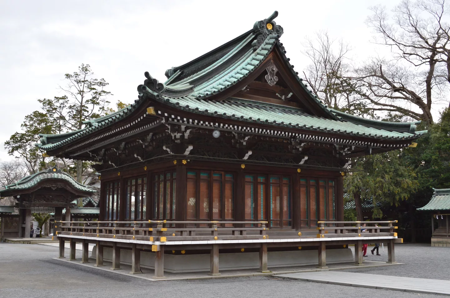 Mishima-taisha maidono.JPG
