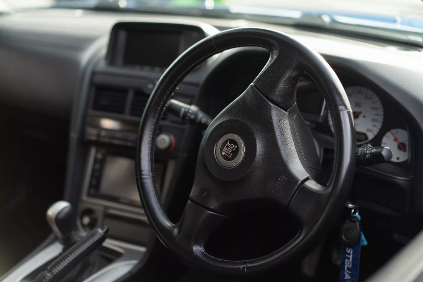 Nissan GF-BNR34 Skyline GT-R (20122615572).jpg