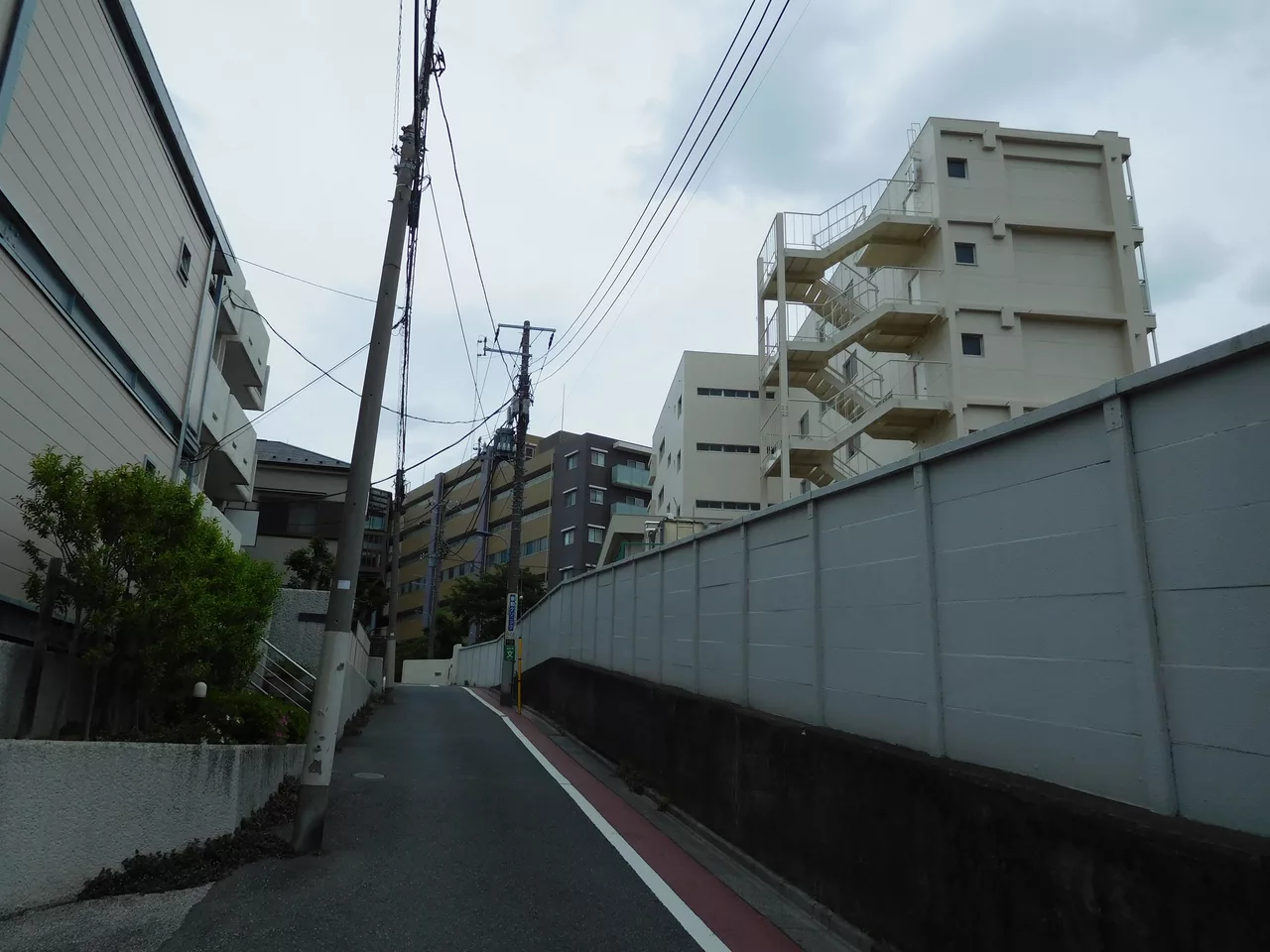 Nishigahara, Kita-ku, Tokyo, Japan 003.jpg