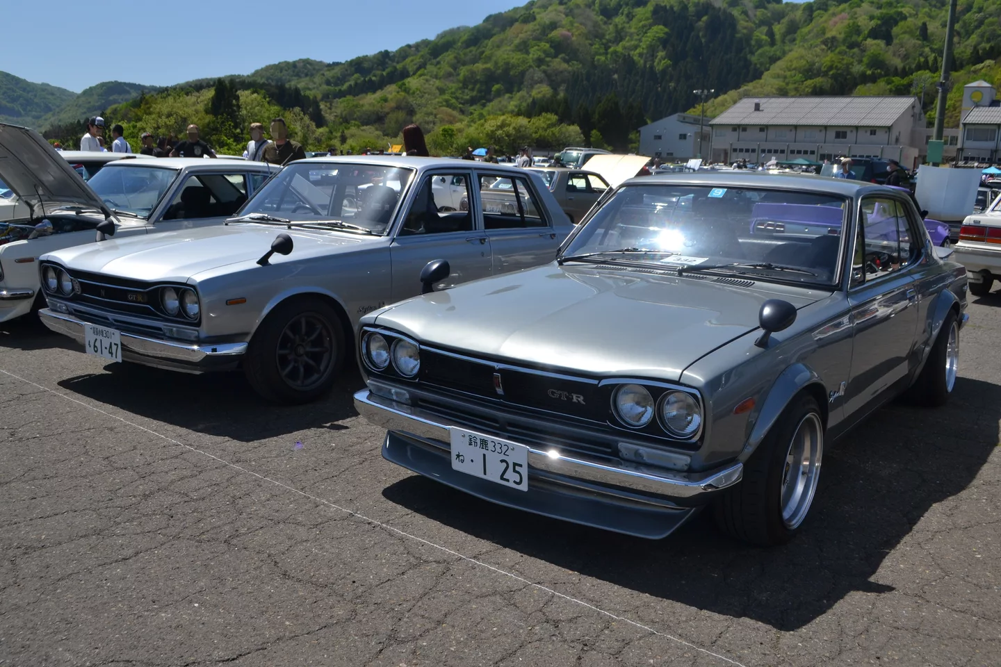 Nissan PGC10 Skyline 2000GT-R (No.333) - Nissan KPGC10 Skyline 2000GT-R (No.332) (24042810405).jpg