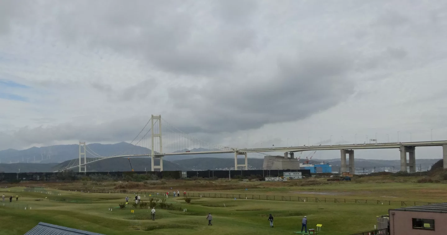 Hakuchō Bridge, Muroran Hokkaido Japan.jpg