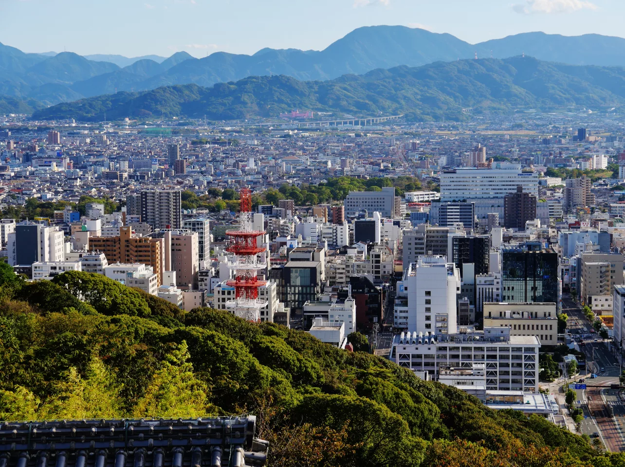 Matsuyama Matsuyama-jo Keep View to Matsuyama 07.jpg