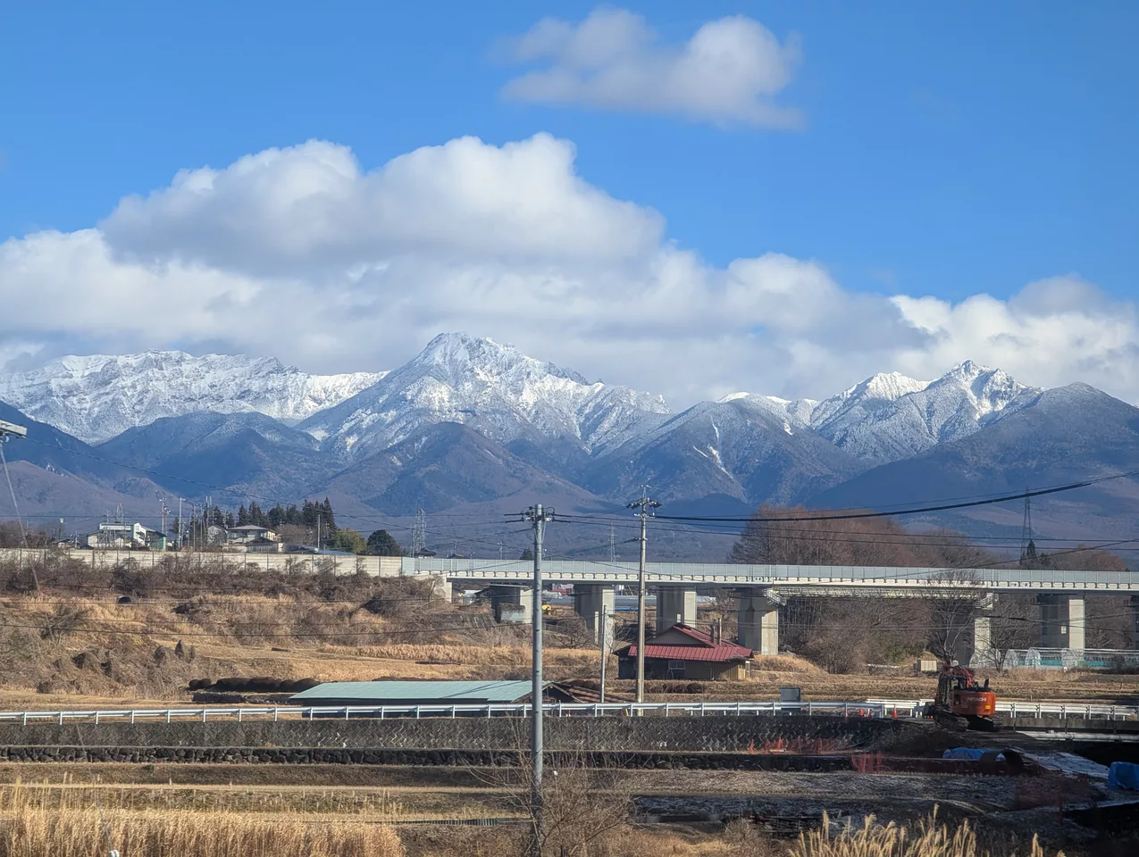 Landscapes seen from JR條井線 between Matsumoto and 小淵沢 (99411).jpg
