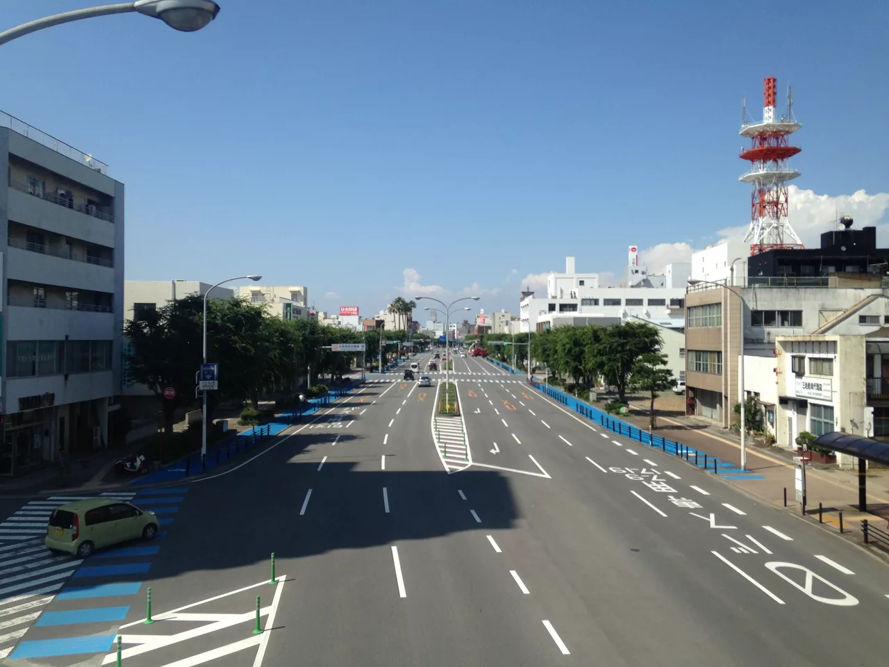 Japan National Route 208 from Shiranuhimachi Footbridge in Omuta, Fukuoka (north).jpg