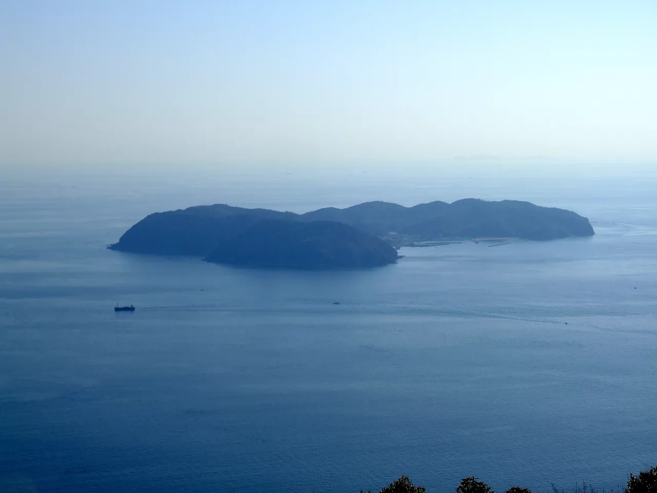 Nushima 2.jpg