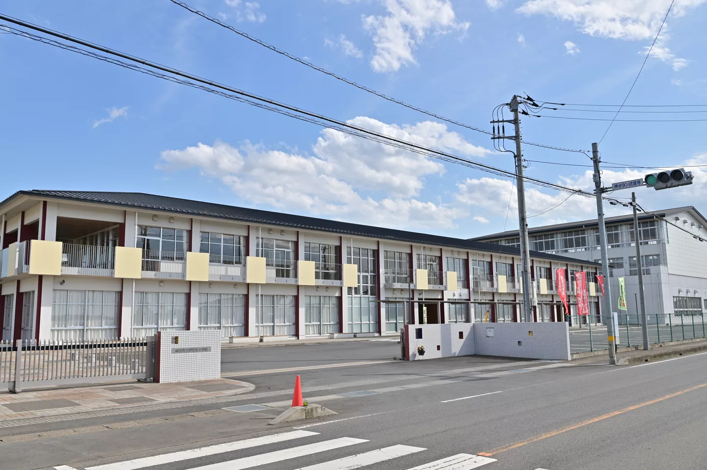 Hokota City Hokota Kita Elementary School.jpg