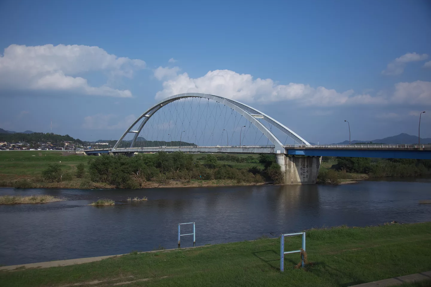 Otonase Bridge Fukuchiyama Kyoto JPN 001.jpg