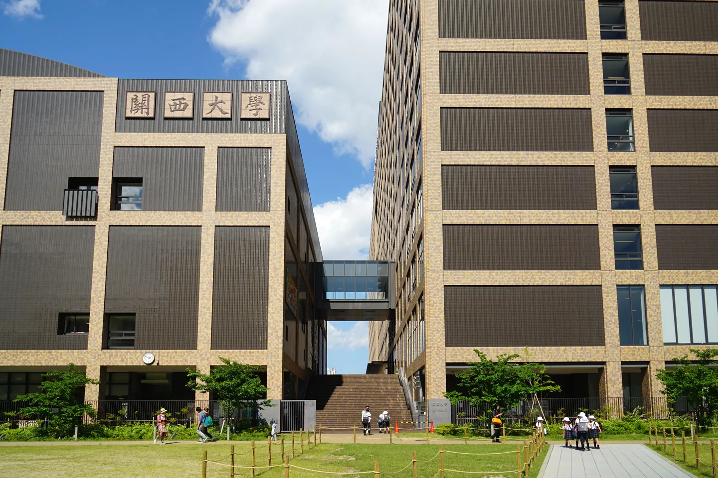 150521 Kansai University Takatsuki Muse Campus Takatsuki Osaka pref Japan03n.jpg