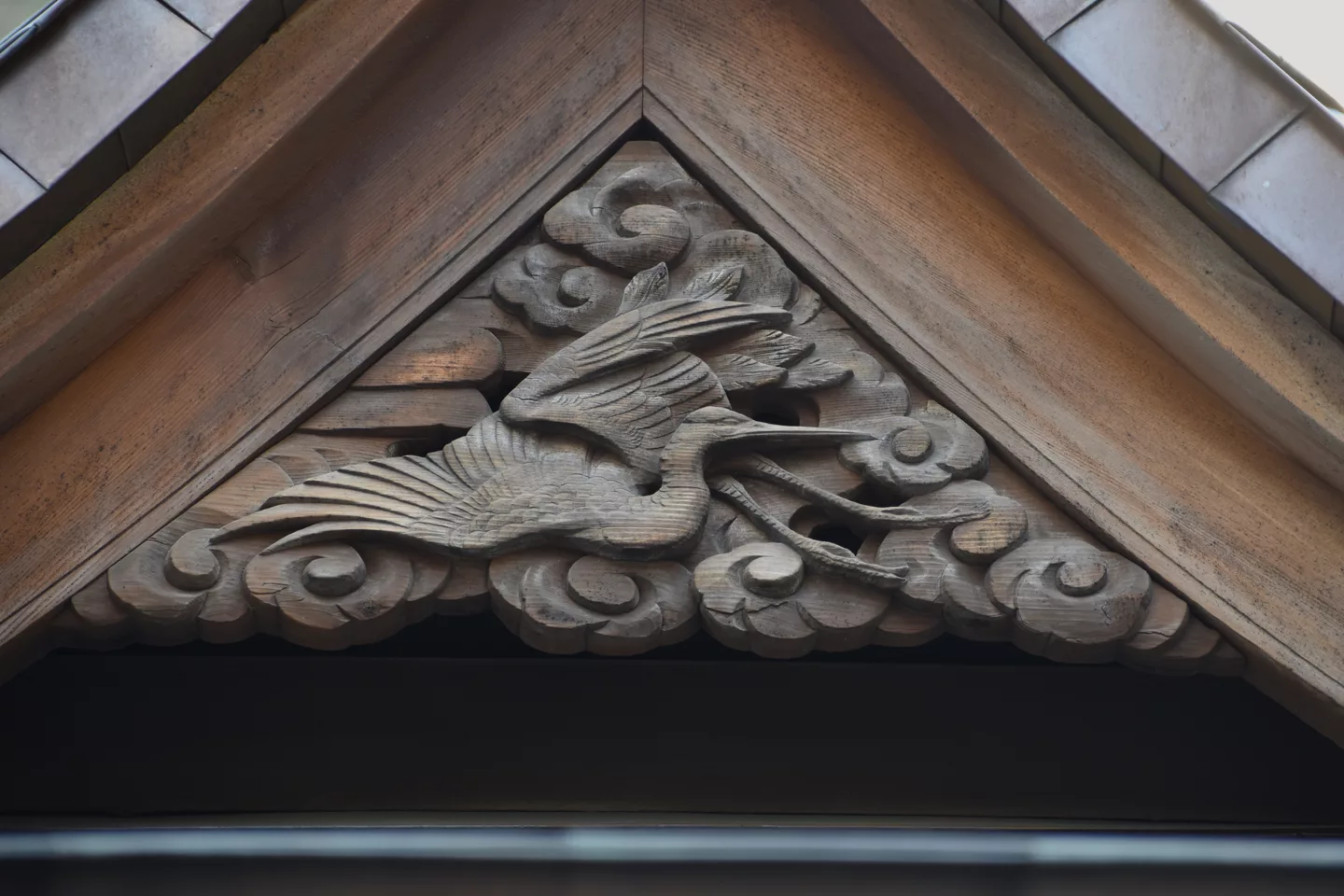 Jinnai Shrine (Detail).jpg