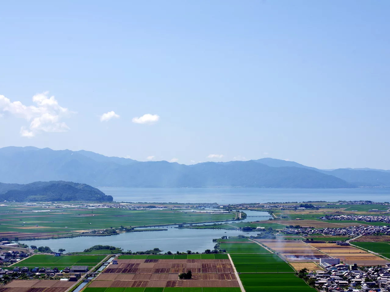 伊庭内湖と琵琶湖に流れる大同川 東近江市 Jun 24, 2014.jpg