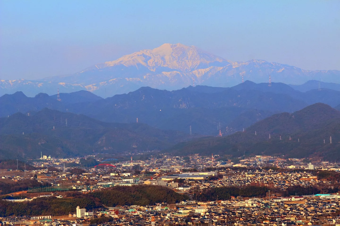 Mt.Ontake from Mt.Hatobuki Ovservatory in Kani City,Gifu Pref,Japan - panoramio.jpg