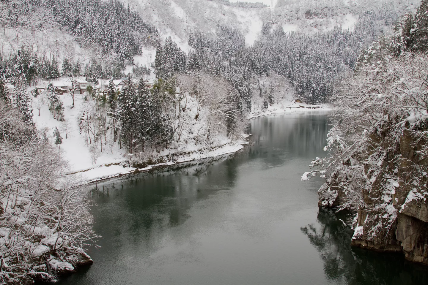 Okuriyama, Kaneyama, Onuma District, Fukushima Prefecture 968-0002, Japan - panoramio (1).jpg