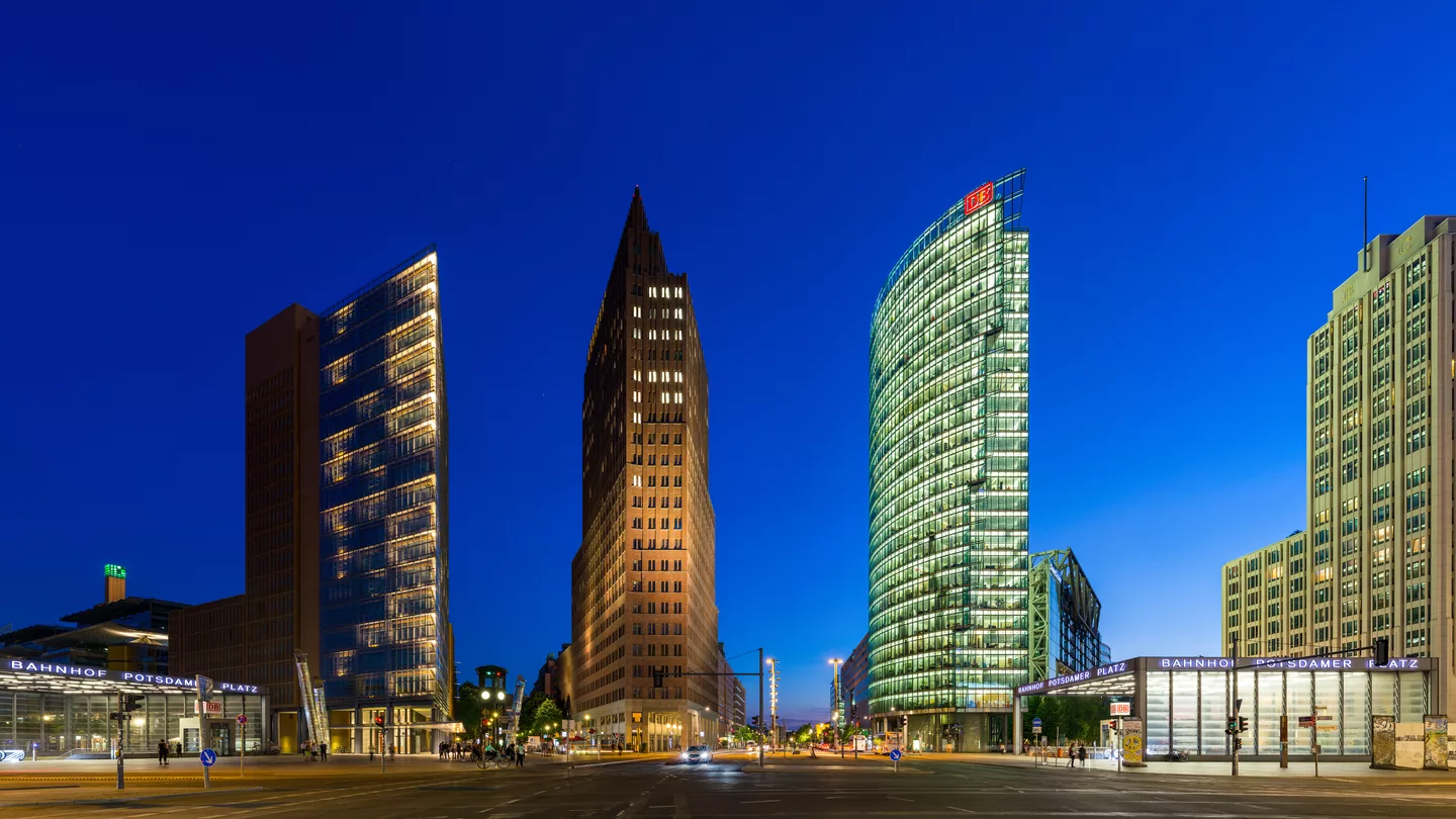 Potsdamer Platz, Berlin, 160606, ako (1).jpg